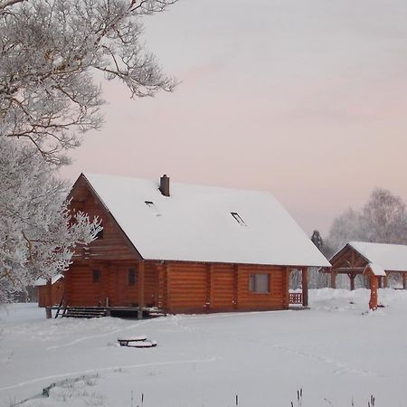 Guest House Kalnini Kārļi Bagian luar foto